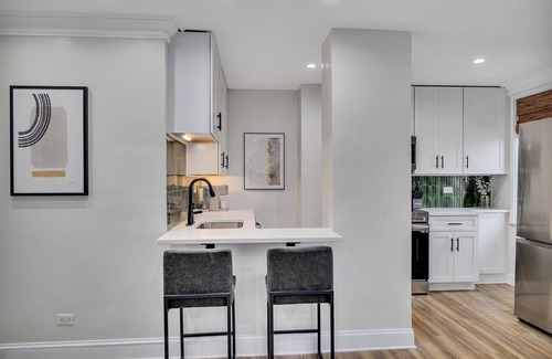 Downtown Atlanta Condo | Beautiful 14th Floor Condo w Private Balcony Views