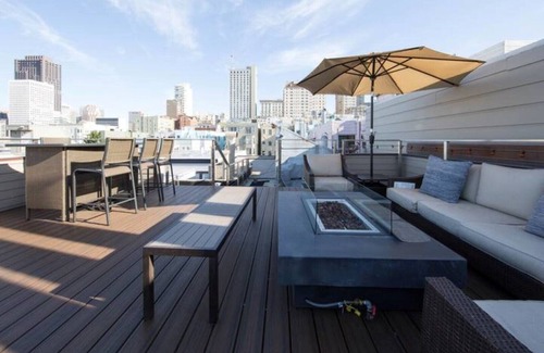 Nob Hill House | Beautiful 1926 San Francisco 1 Bedroom Apartment
