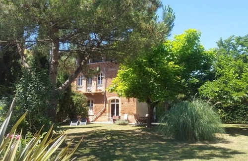 Castelsarrasin House | Beautiful 19th century house with heated swimming pool, sauna and jacuzzi