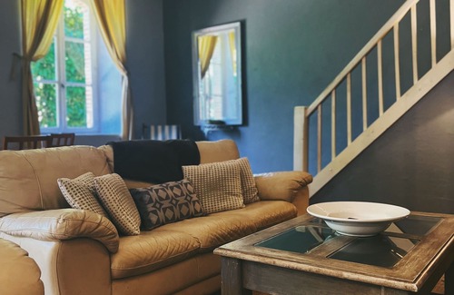Castelsarrasin House | Beautiful 19th century house with heated swimming pool, sauna and jacuzzi