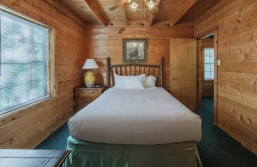 Holly Lake Ranch House | Beautiful 1BD condo in nature resort setting perfect for relaxing and fun