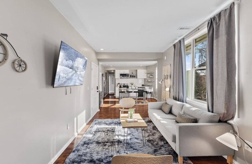 Near Northside Apartment | Beautiful 1Bedroom Apt. with Spacious Living Room