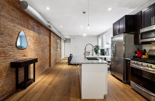 Downtown Harrisburg Apartment | Beautiful 1BR in Perfect Downtown Location