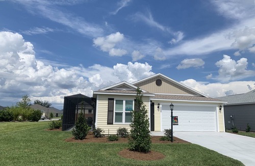 Wildwood Villa | Beautiful 2/2 Villa w/Golf Cart, BBQ, & FREE WiFi!