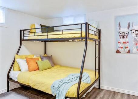 South Ogden House | Beautiful 2 BD Basement in Ogden, Sleeps 5+ !