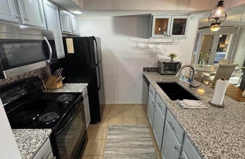 Kimberling City Condo | Beautiful 2 Bdrm - Sleeps 8 Condo w/Gorgeous Lake View! Close to Dogwood Canyon!