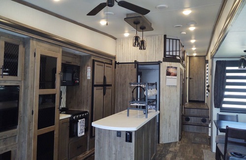 Gold Hill House | Beautiful 2 Bdrm with a bed loft and washer/dryer. Lots of space and extras!