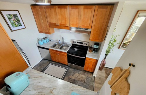 Honalo Condo | Beautiful 2 Bed 2 Bath Condo in Kona Coffee Villas