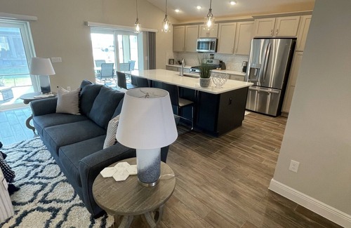Leesburg House | Beautiful 2-bed 2-bath home in The Villages, Includes Golf Cart