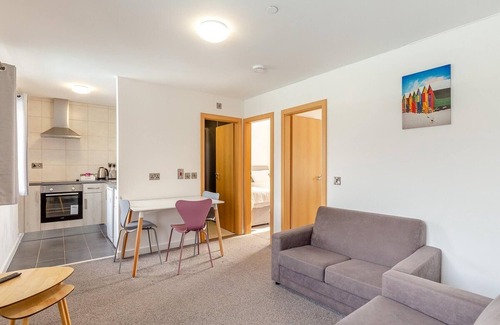 Hele Apartment | Beautiful 2-bed Apartment in Ilfracombe