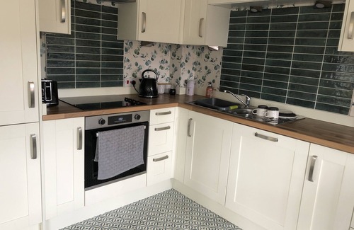 Lincoln Apartment | Beautiful 2-Bed Apartment near Lincoln City Centre