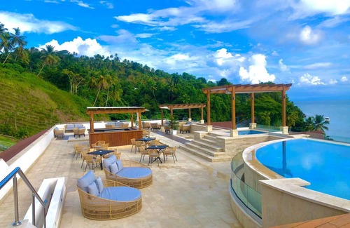 Samana Condo | Beautiful 2 bedroom 3 bed condominium with big balcony