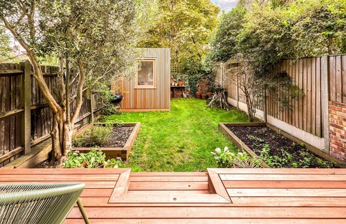 North Kensington Apartment | Beautiful 2 bed flat near Portobello Rd market and Notting Hill