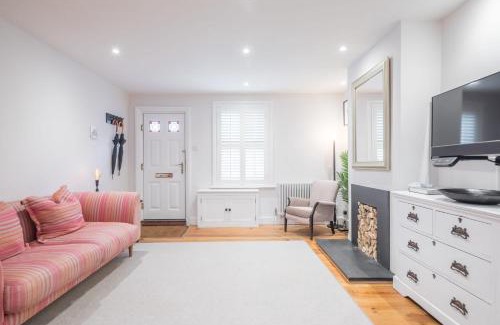 Cambridge House | Beautiful 2 Bed Home Close to City Centre
