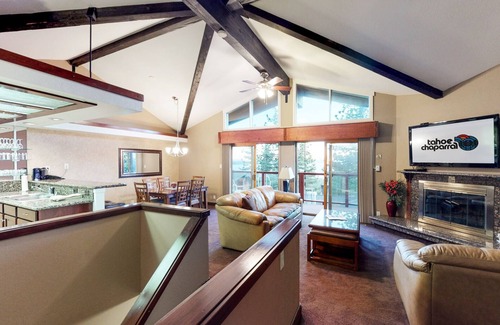 Incline Village Condo | Beautiful 2 bedroom condo with LAKE VIEWS, sleeps 6- Incline Village, Nevada