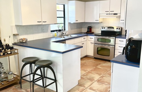 Boynton Beach House | Beautiful 2 Bedroom close to Beach & Atlantic Ave!