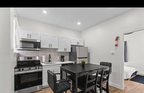 Primos Secane House | Beautiful 2 bedroom 1 bath unit 2