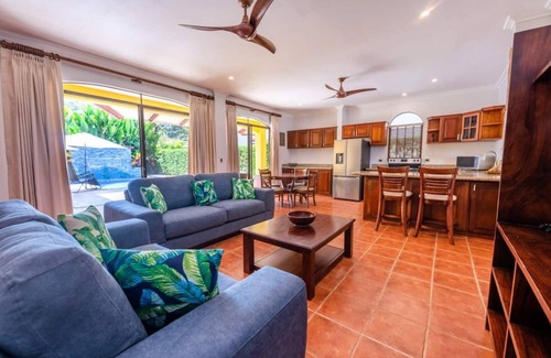 Bejuco Villa | Beautiful 2 Bedroom, 2 bathroom private villa with private pool