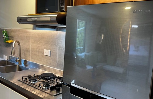 Guayabal Apartment | Beautiful 2-bedroom apartment in Medellín with Free WiFi, AC- Near El Poblado