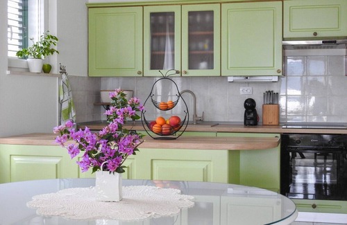 Viganj Apartment | Beautiful 2-Bedroom Apartment with balcony and sea view!