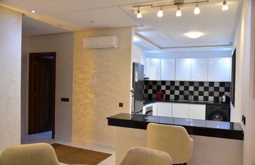 La Ville Haute Apartment | Beautiful 2-bedroom apartment in Center Ville of Kenitra With AC & Free Parking