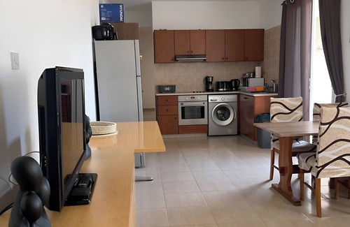 Kissonerga Apartment | Beautiful 2 Bedrooms Apartment