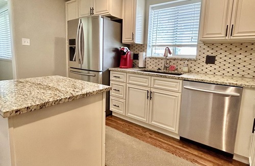 West Highland House | Beautiful 2 Bedroom Denver, West Highland. Charming, Stylish & Walkable!