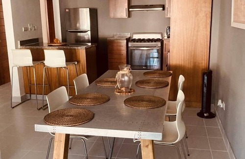 Playa Bibijagua Apartment | Beautiful 2 bedroom unit, free wifi, pool 3 minutes walk from beach