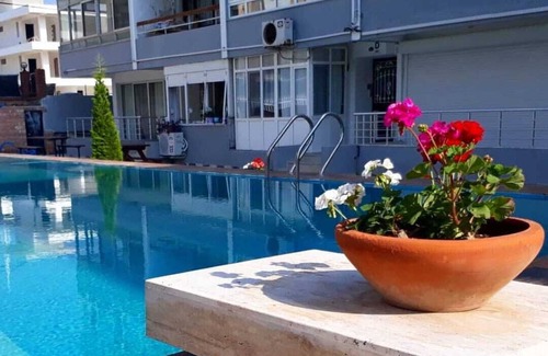 Guzelbahce Apartment | Beautiful 2 bedroom flat, with sea view.