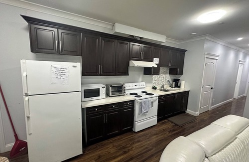 Fraserview House | Beautiful 2-bedroom house with WiFi in Vancouver