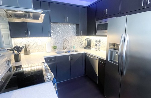 Hillcrest Apartment | Beautiful 2 bedroom in the Heart of San Diego
