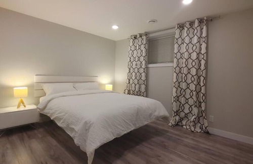 Southwest Calgary Apartment | Beautiful 2 bedroom + office basement suite