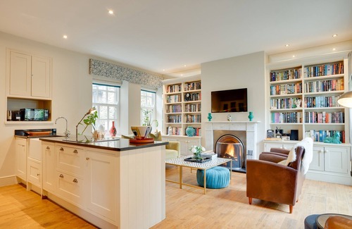 Alnmouth House | Beautiful 2-Bedroom Stone Cottage
