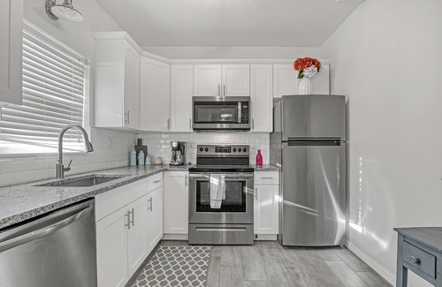 Fort Pierce Villa | Beautiful 2-Bedroom Walk to Beach/Restaurants