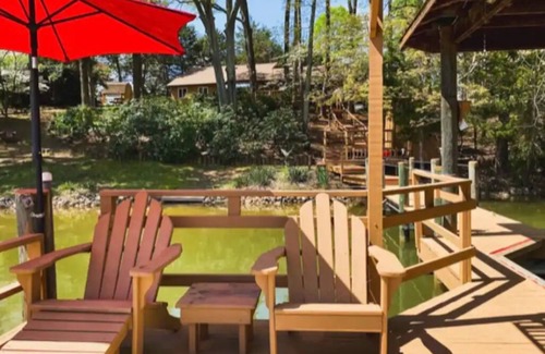 Smith Mountain Lake House | Beautiful 2-bedroom house on lakefront with dock.