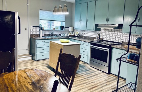 Marshfield Apartment | Beautiful 2-bedroom apartment in the heart of downtown Marshfield, WI!