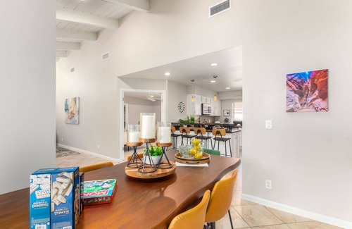South Scottsdale House | Beautiful 2 Bedroom 2 Bath Scottsdale Townhome