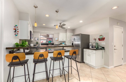 South Scottsdale House | Beautiful 2 Bedroom 2 Bath Scottsdale Townhome