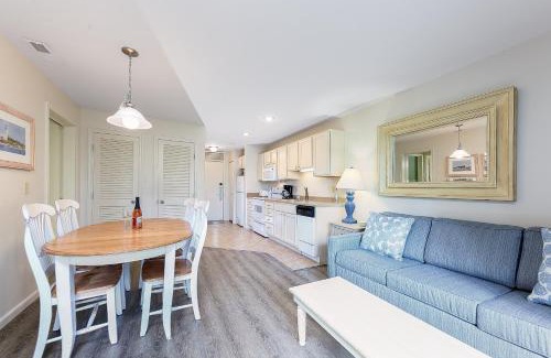 Acme Apartment | Beautiful 2 Bedroom Lakeside Condo at The Shores