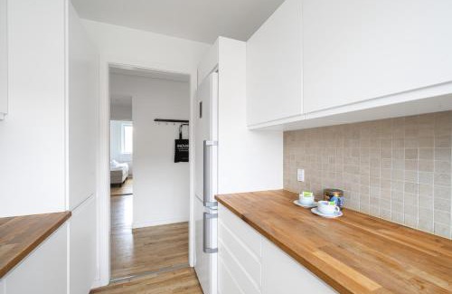 Frederiksberg Apartment | Beautiful 2-BR apartment with a balcony in Frederiksberg - 205