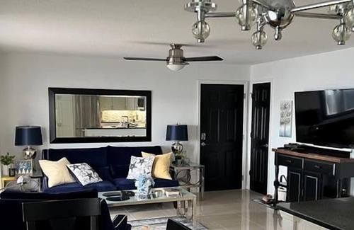 Coquina Key Condo | Beautiful 2 Br. Condo (425573) by Houzlet