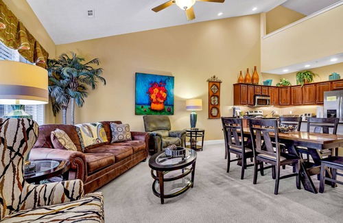 Fieldstone Bluffs Villa | Beautiful, 2-Level, Tuscan-Style Villa in Branson Creek! A Place to Unwind!