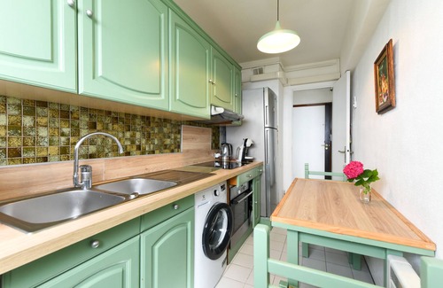 Beaulieu-sur-Mer Apartment | BEAUTIFUL 2 P 63 m2 MAGNIFICENT SEA VIEW -WI FI CLIM- 7 MN A PIED GARE. COMM .BEACH