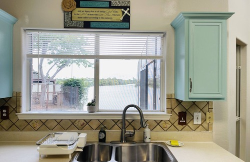 Irving House | Beautiful 2-story Lakefront Home @ Irving Lake - Sleeps 8