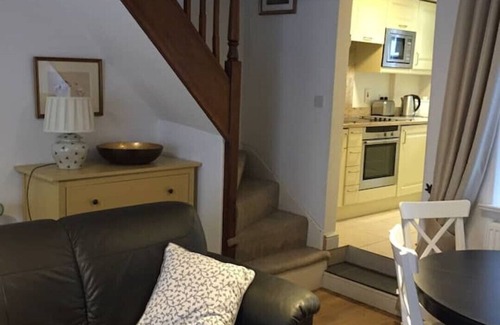 Eyam Cottage | Beautiful 200yr old cottage,Eyam ,Peak District,Derbyshire