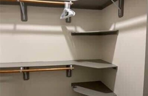 The Galleria Apartment | Beautiful 2B/2B Apartment in the Galleria
