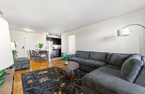 Brookline Apartment | Beautiful 2bd/1.5ba Next to BU 5983