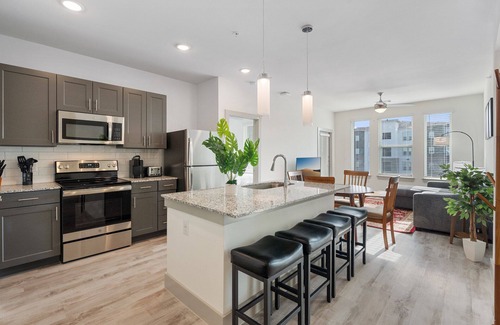 Stony Ridge North Apartment | Beautiful 2BD/2BA Next to Airport 2888