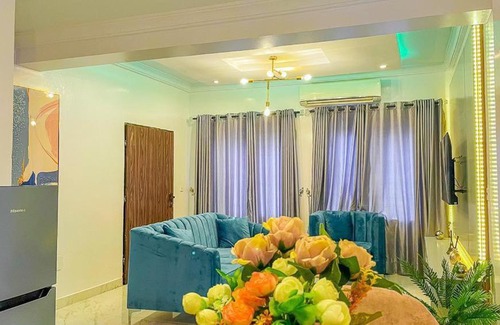 Ofin Apartment | Beautiful 2bedroom apartment white sand lekki phase 1