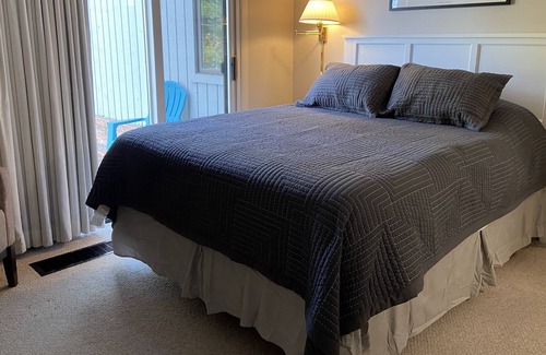 Acme Condo | Beautiful 2BR/1.5 BA Condo on The Grand Traverse Resort golf course